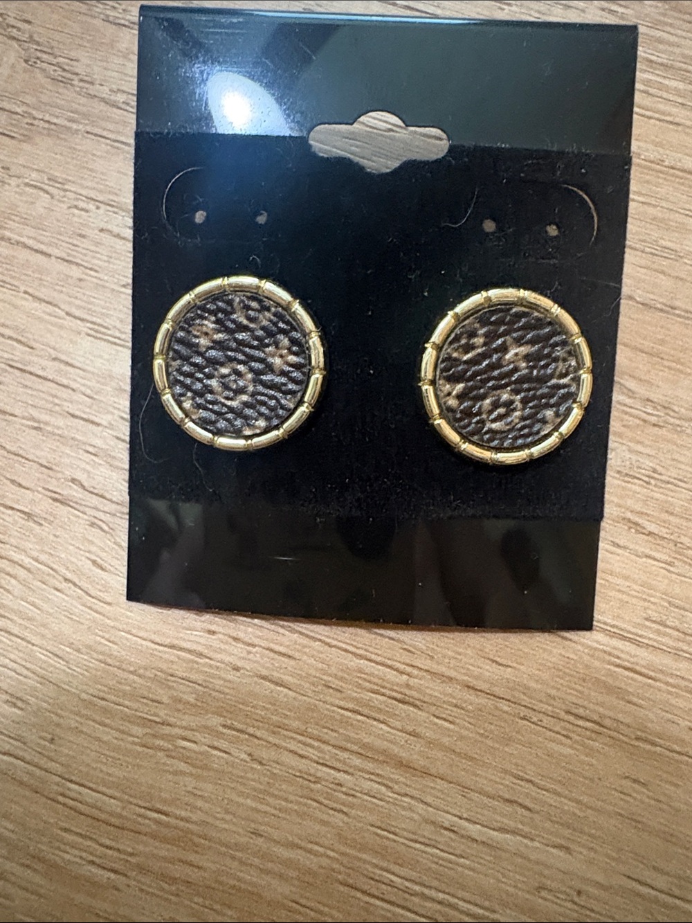 UP-Cycled Round Gold Beveled Edge Leather Earrings